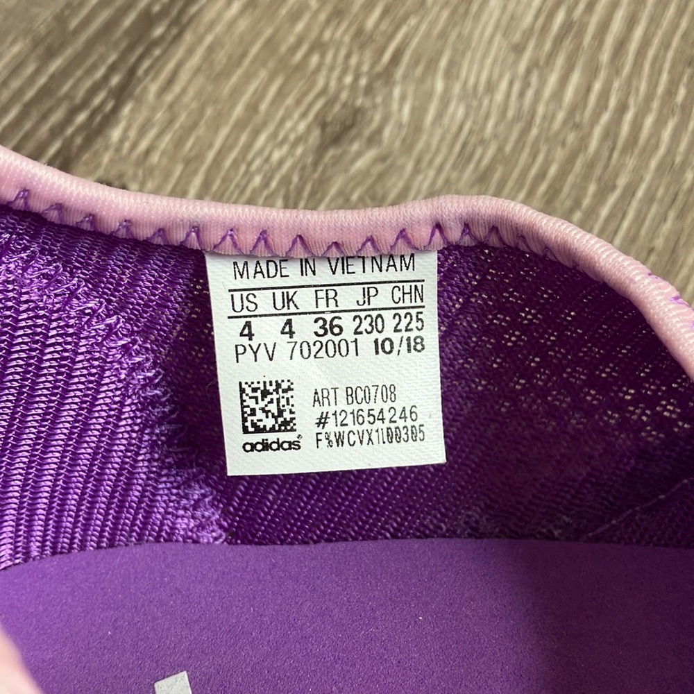 Adidas - Picture 5 of 13